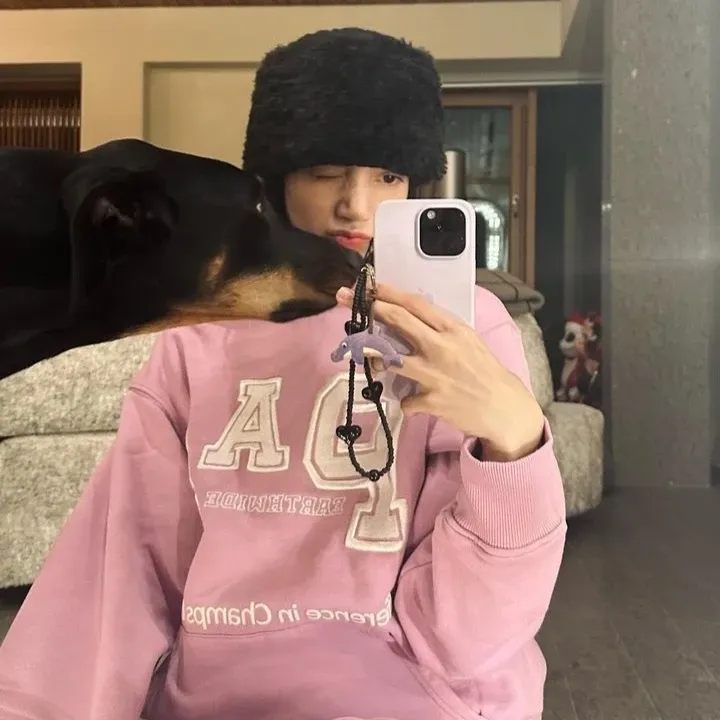 Latest photo of Lisa (BLACKPINK)