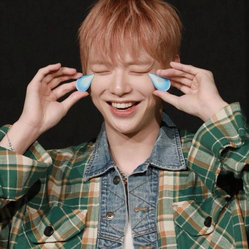 A moment captured by Kang Daniel's fan