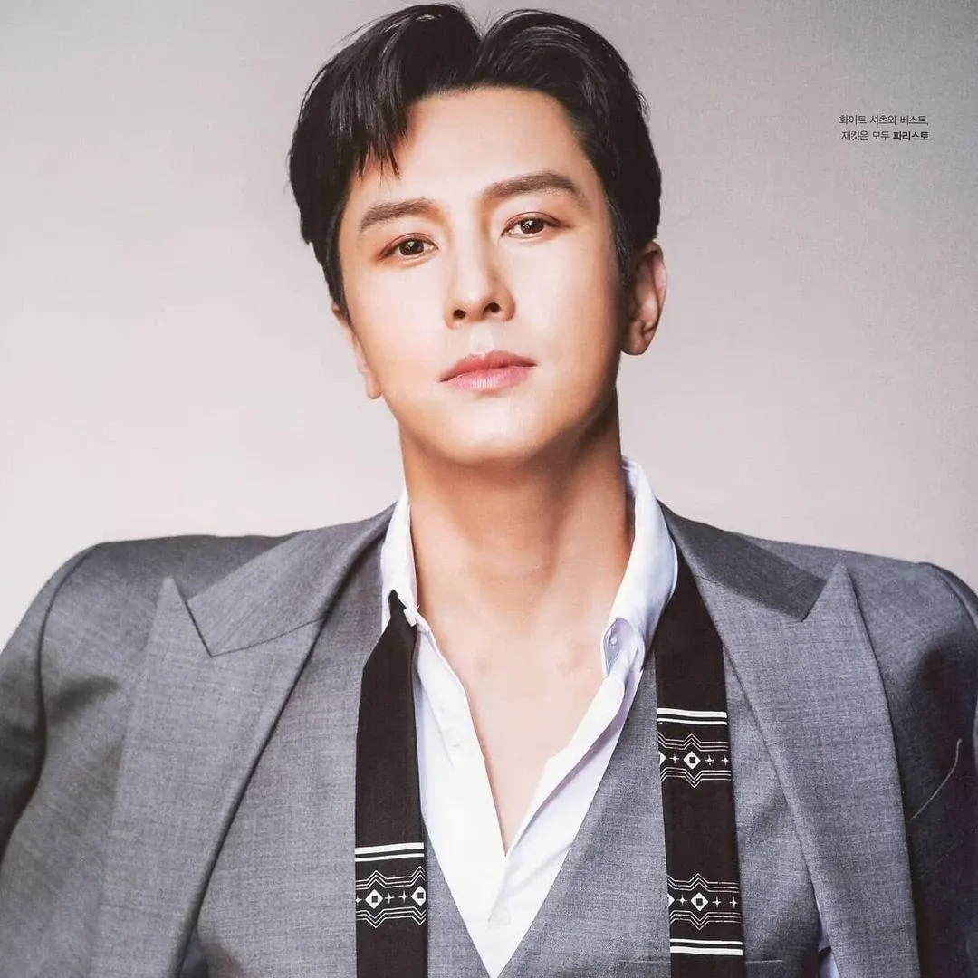 Latest photo of Kim Dongwan (SHINHWA)