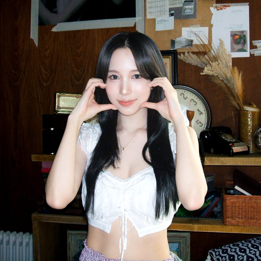 Mina (TWICE)粉丝拍下的瞬间