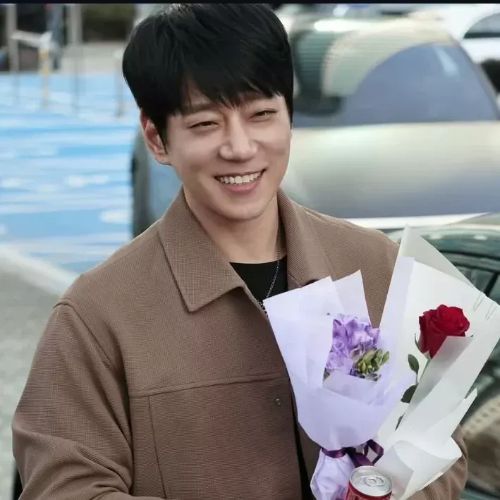 A moment captured by Hwang Chiyeol's fan