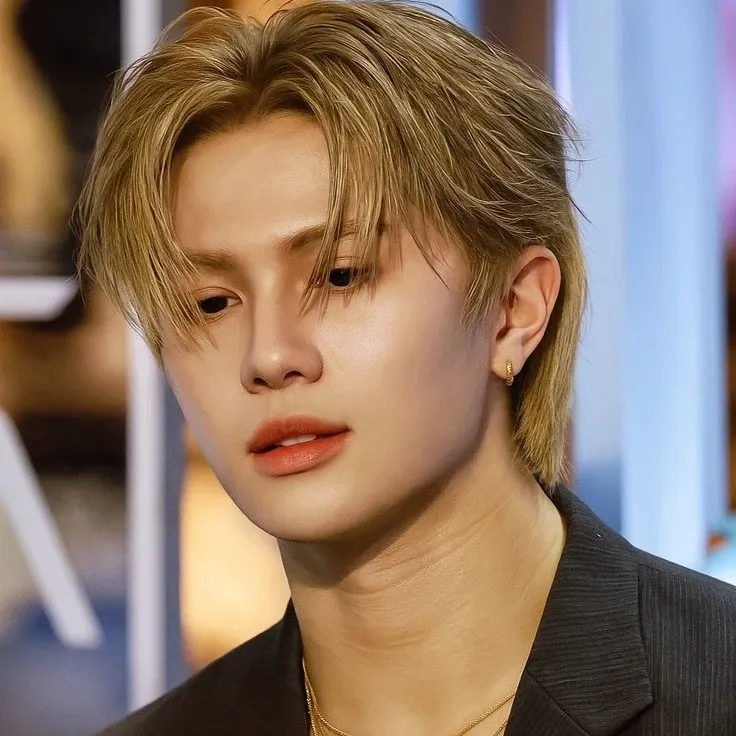 A moment captured by William (LYKN)'s fan