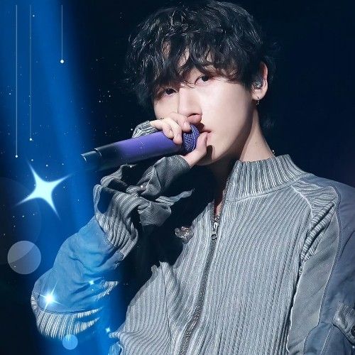 A moment captured by I.M (MONSTA X)'s fan