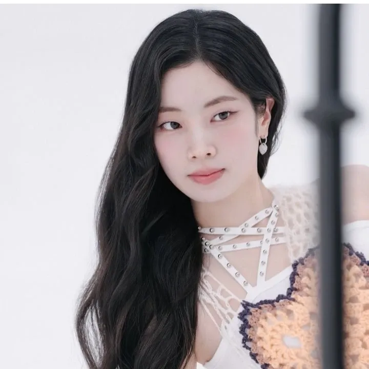 다현 (TWICE)의 비하인드 컷