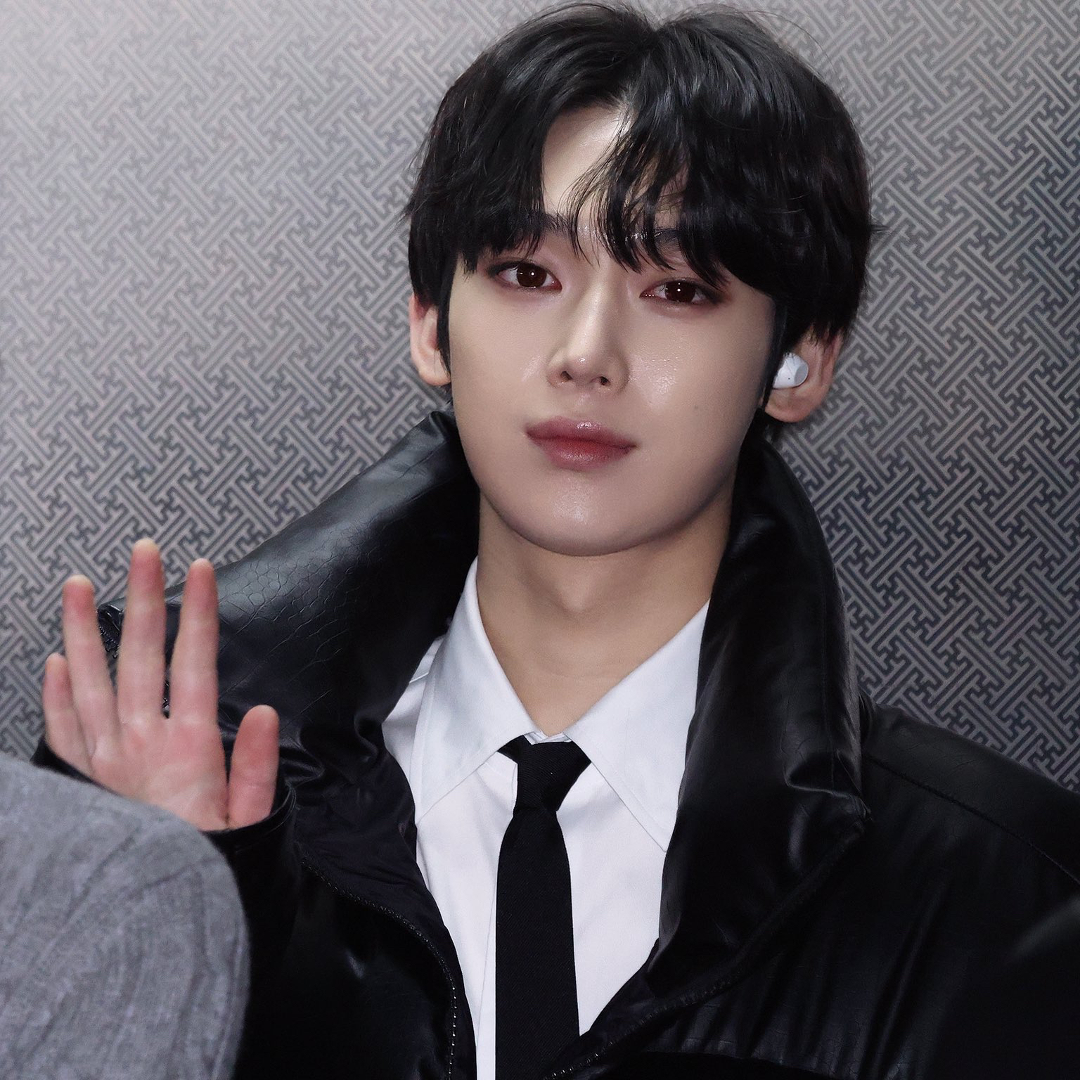 선우 (ENHYPEN)의 비하인드 컷