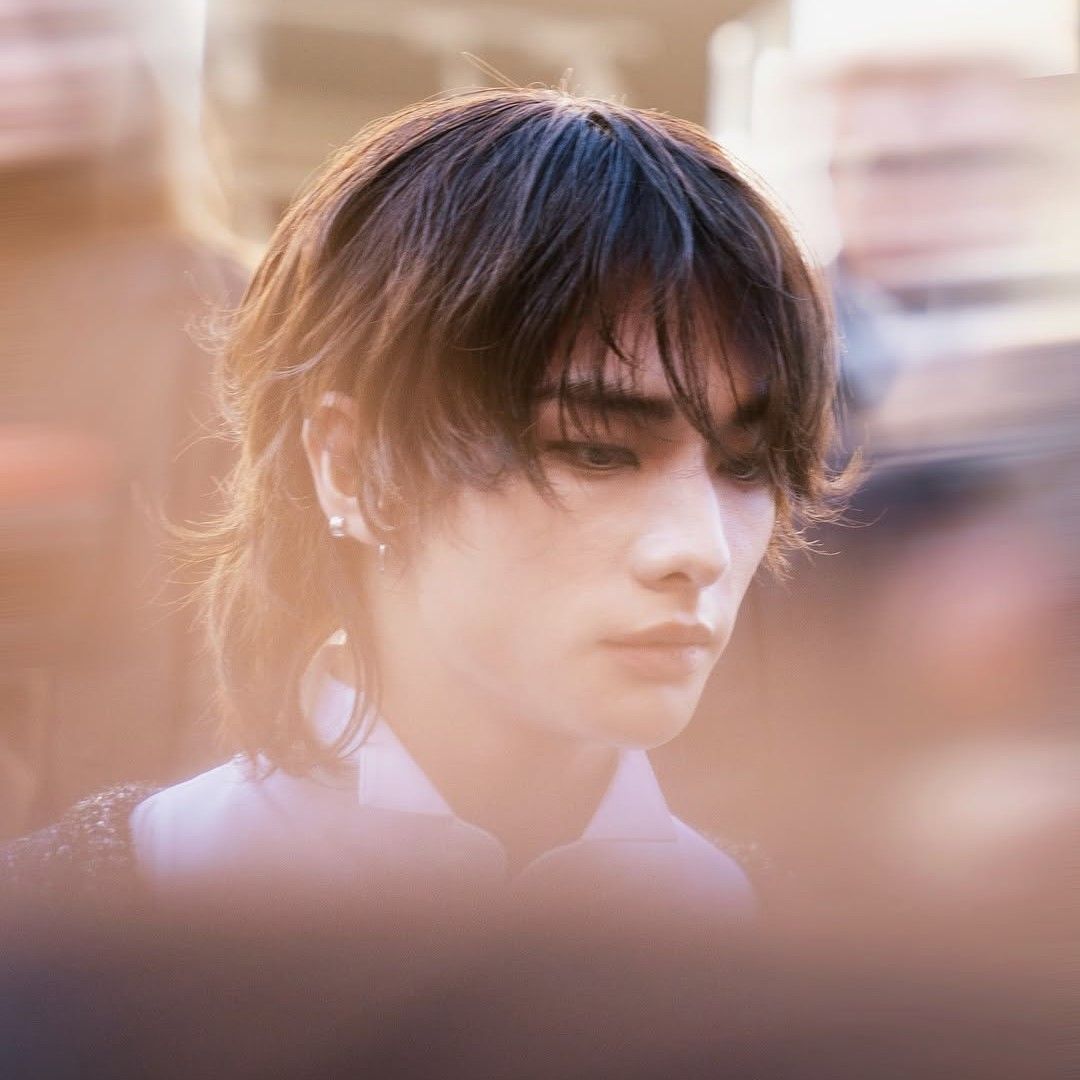 Recent activity shot of Hyunjin (Stray Kids)