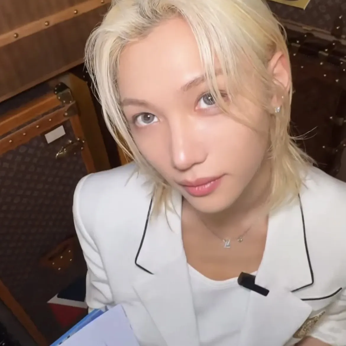 Latest photo of Felix (Stray Kids)