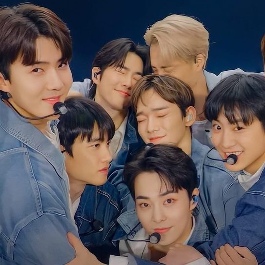 EXO 최근 활동샷