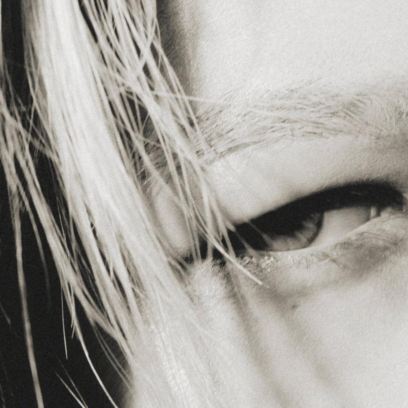 Foto aktivitas terbaru NI-KI (ENHYPEN)