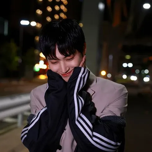 JAY B (GOT7)粉丝拍下的瞬间