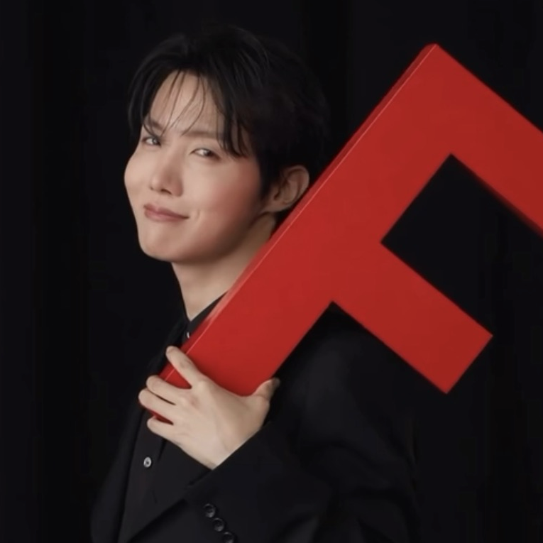 Foto aktivitas terbaru j-hope (BTS)