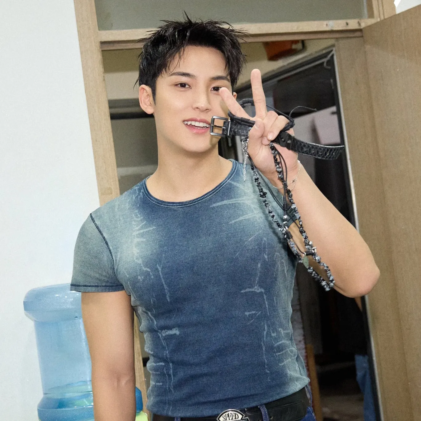 Latest photo of Mingyu (SEVENTEEN)