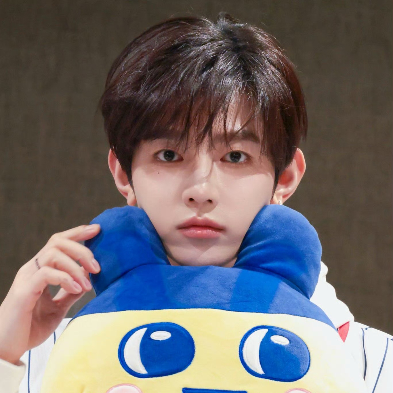 Behind-the-scenes cut of Zhang Hao (ZEROBASEONE)