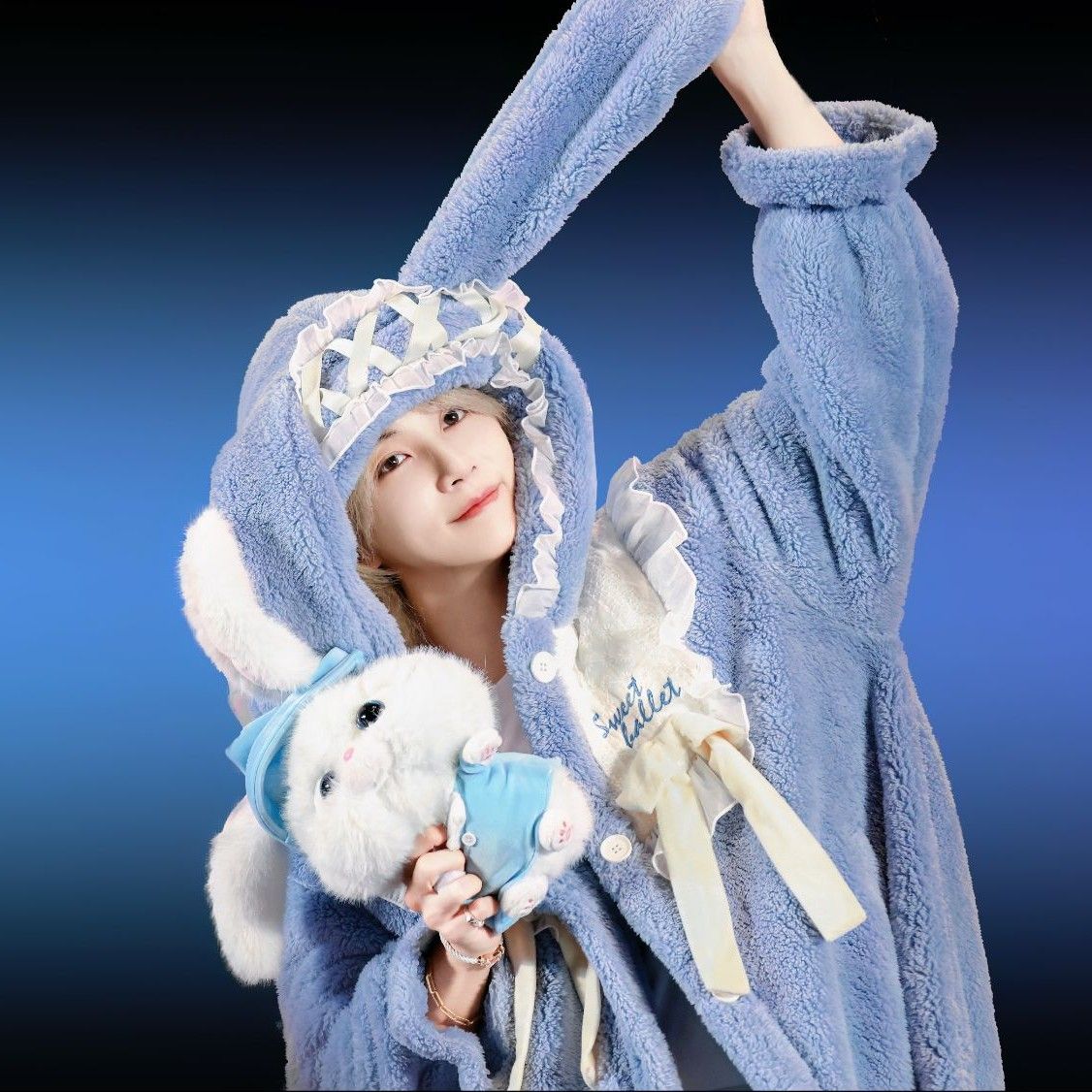 Latest photo of Jeonghan (SEVENTEEN)