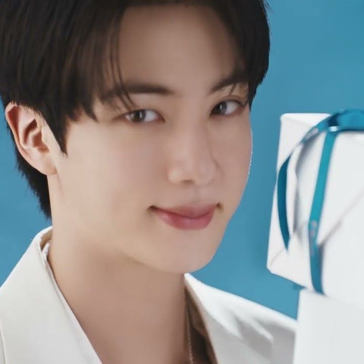 Foto terbaru Jin (BTS)