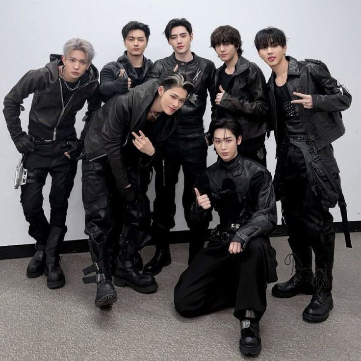 Foto terbaru ENHYPEN