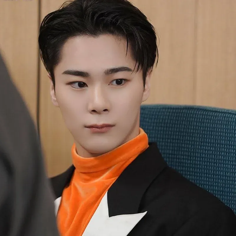 Behind-the-scenes cut of Moonbin (ASTRO)