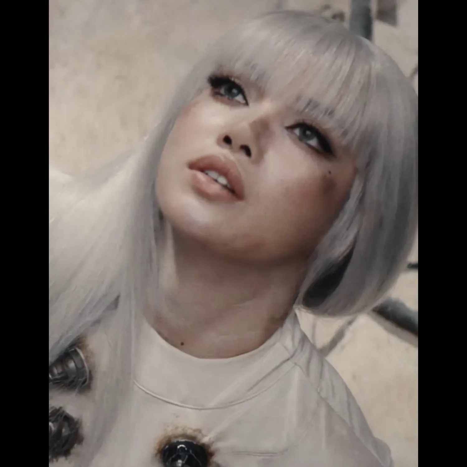 리사 (BLACKPINK)의 최신 사진