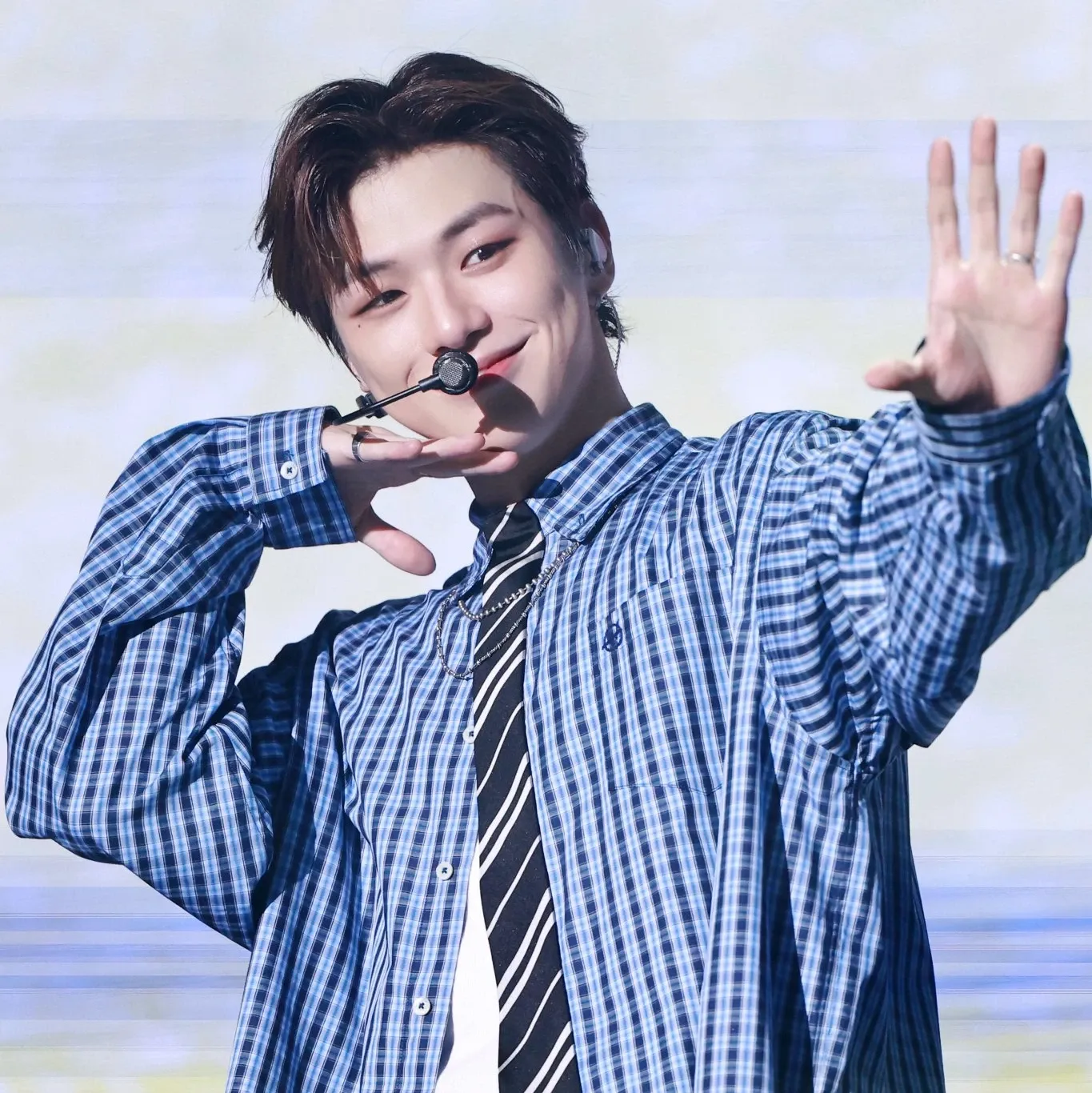 강다니엘 최근 활동샷