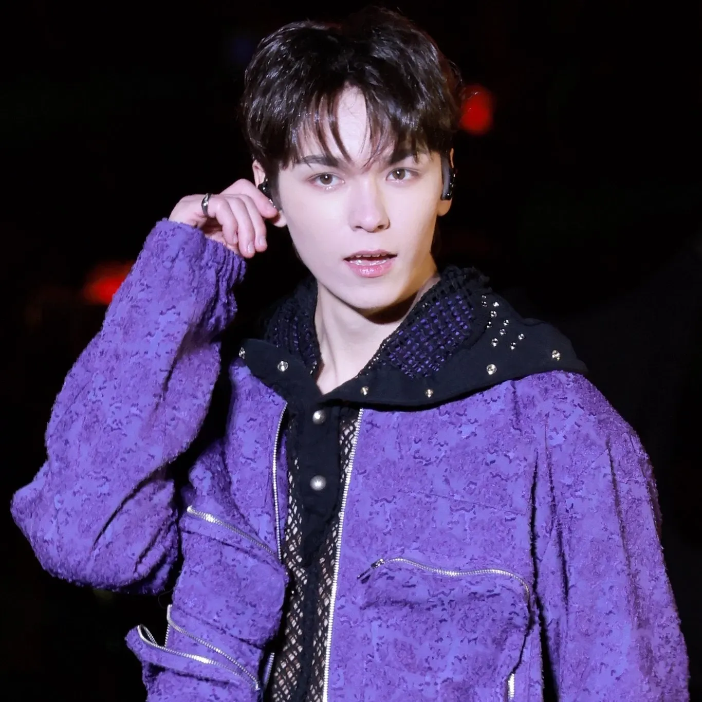 A moment captured by Vernon (SEVENTEEN)'s fan