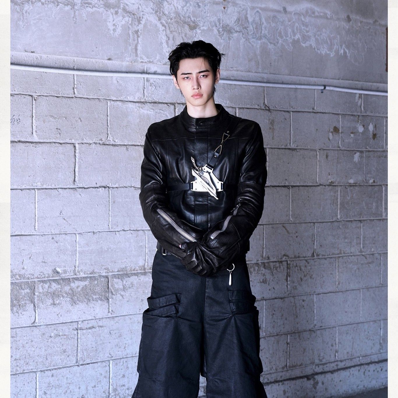 Foto terbaru Sunghoon (ENHYPEN)