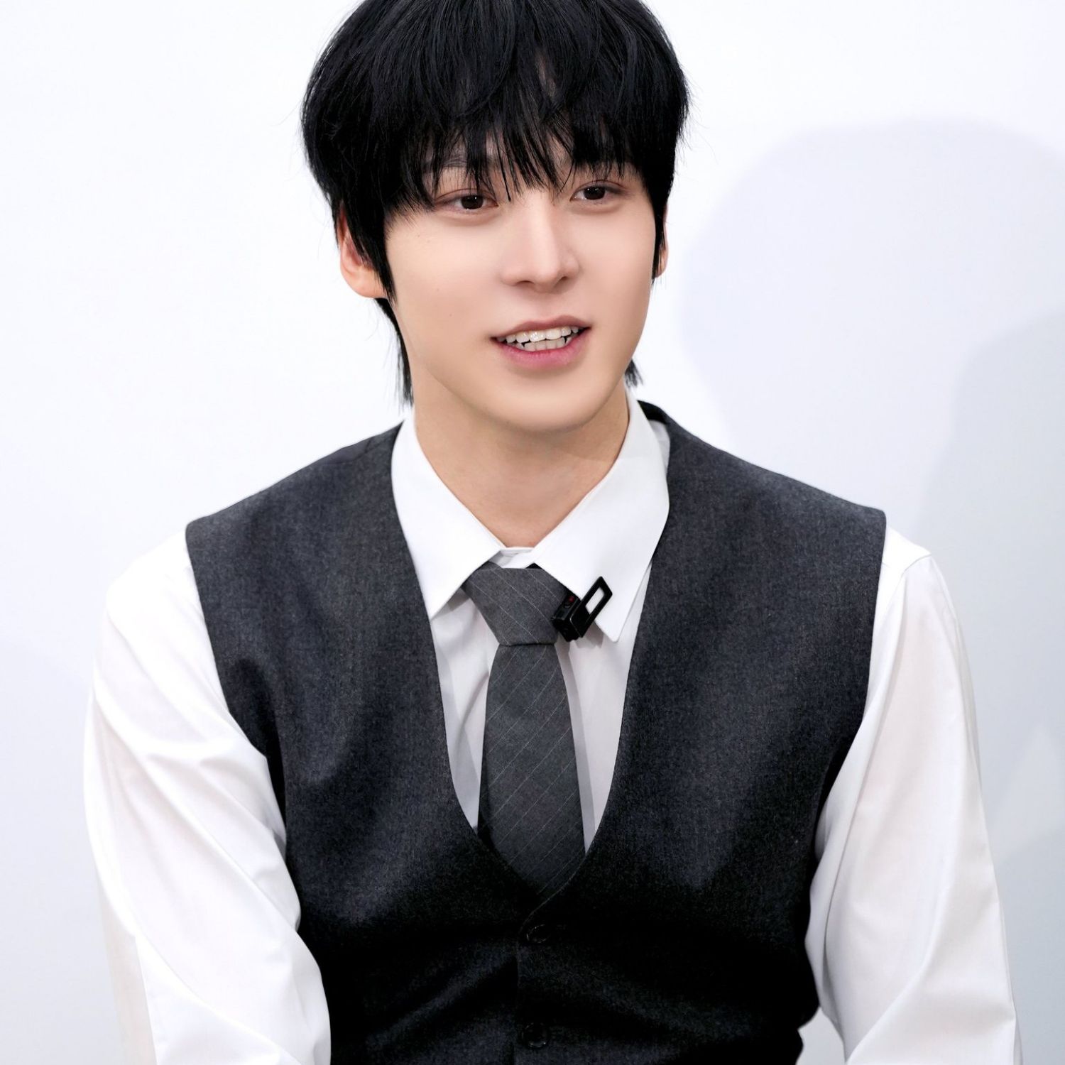 에이티즈의 비하인드 컷