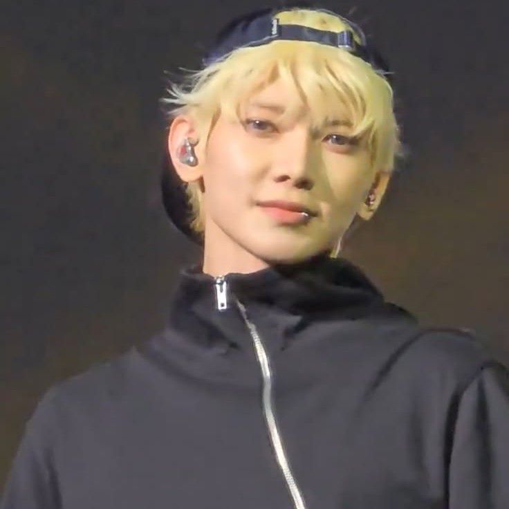 에이티즈의 비하인드 컷