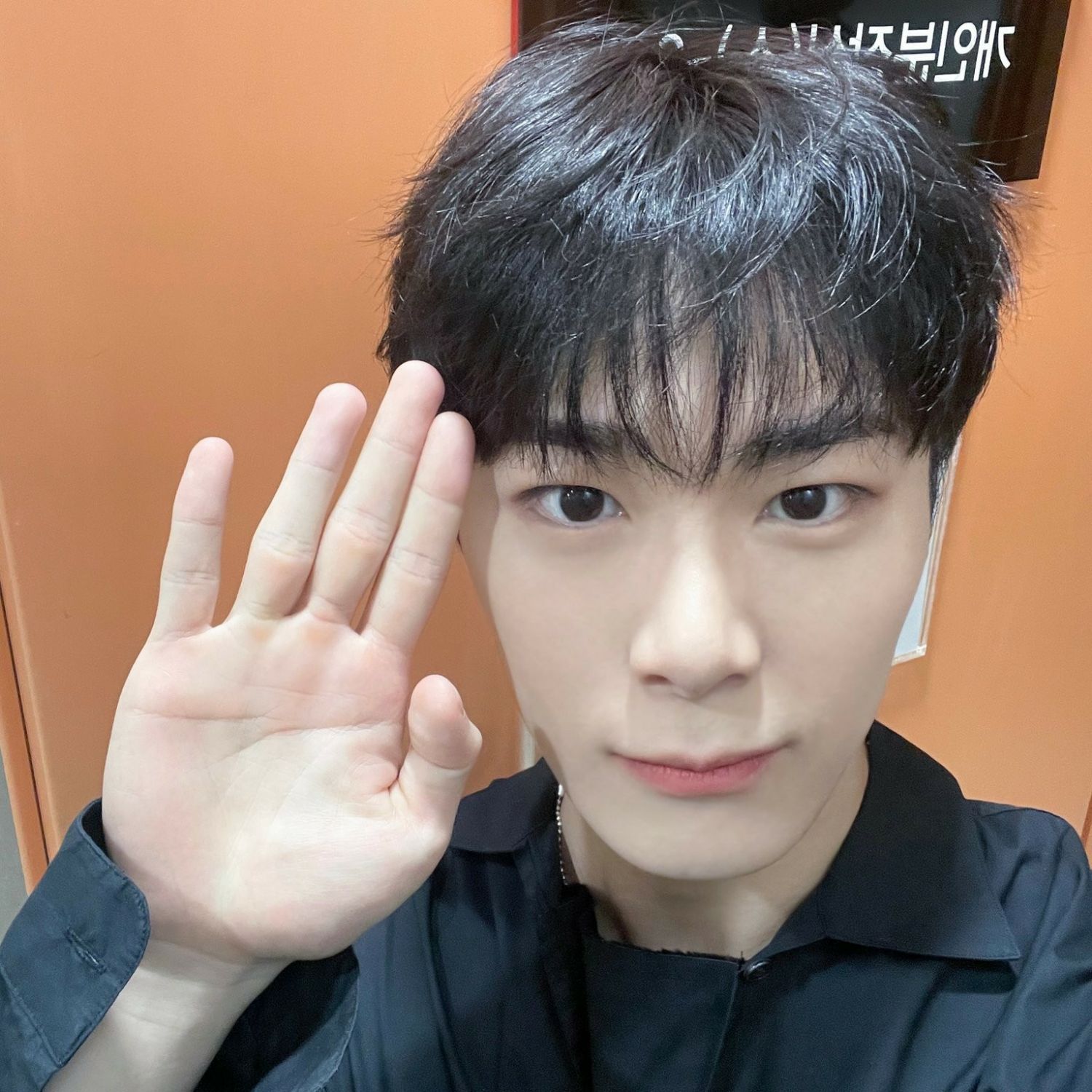Behind-the-scenes cut of Moonbin (ASTRO)