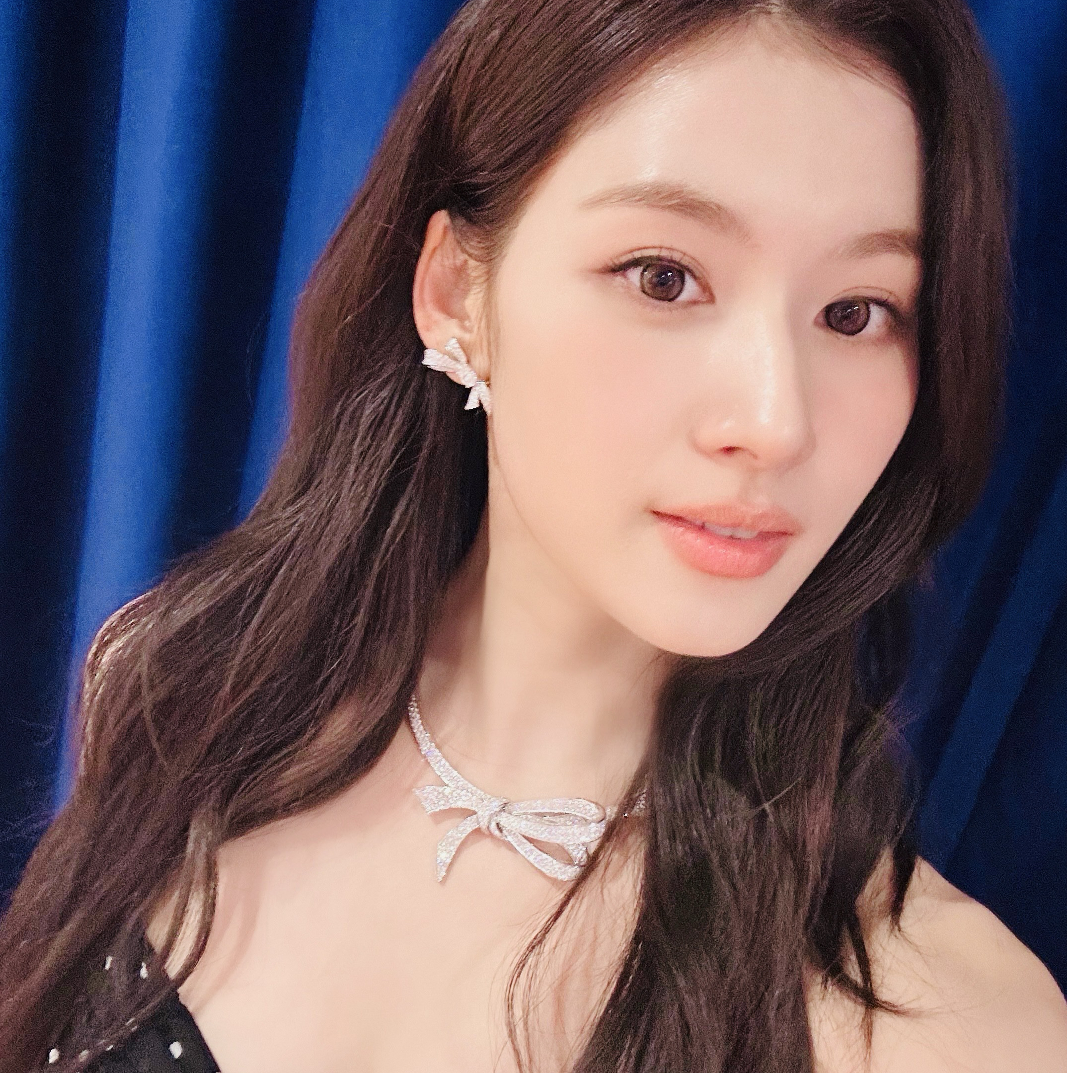 サナ (TWICE)の舞台裏ショット