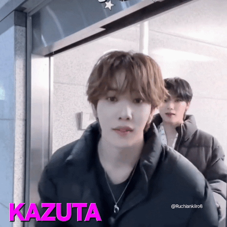 A moment captured by KAZUTA (n.SSign)'s fan