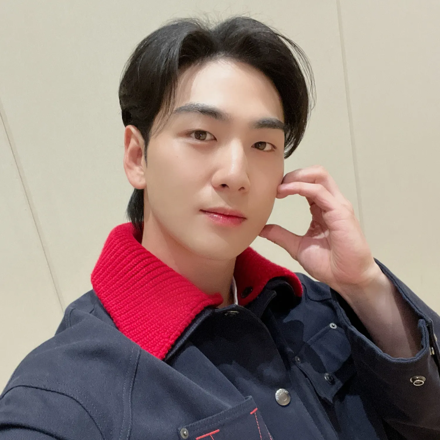 백호의 비하인드 컷
