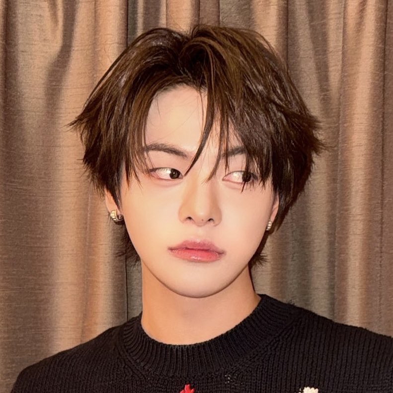 Behind-the-scenes cut of Lee Leo (ALPHA DRIVE ONE)