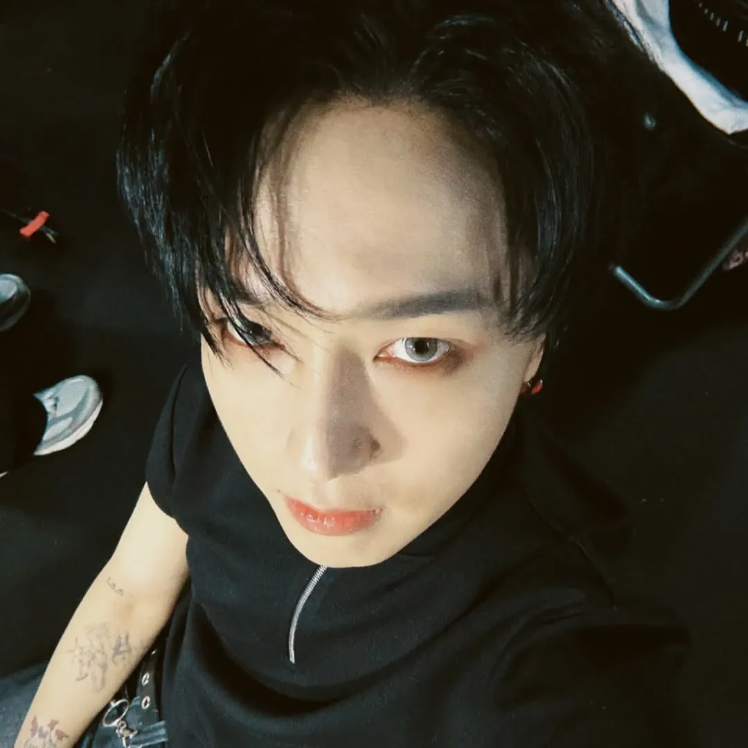 Behind-the-scenes cut of Yesung (Super Junior)