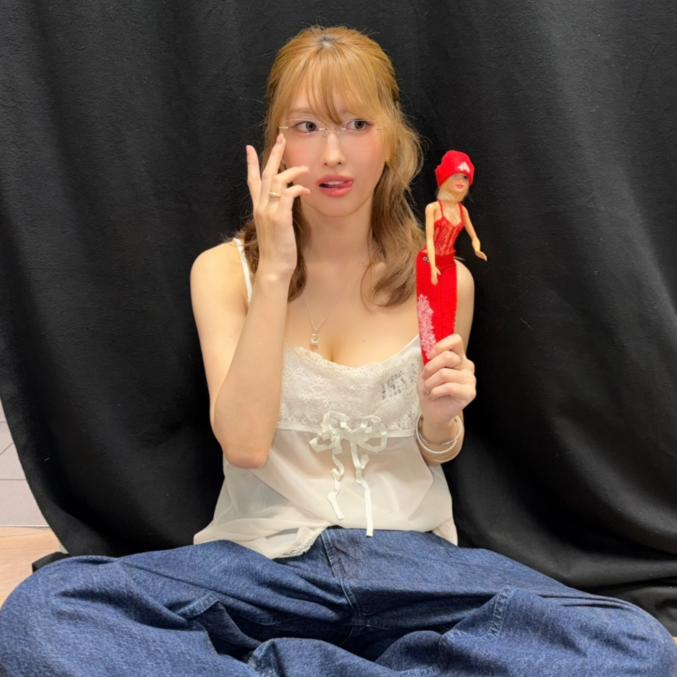 Momen yang diabadikan oleh penggemar Momo (TWICE)