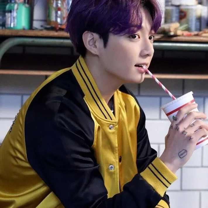 정국 (방탄소년단) 최근 활동샷