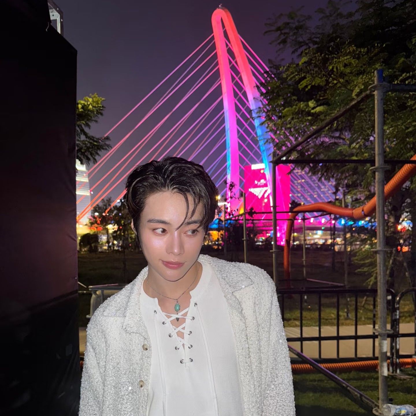 Behind-the-scenes cut of Hanbin (TEMPEST)