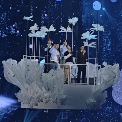 Latest photo of EXO