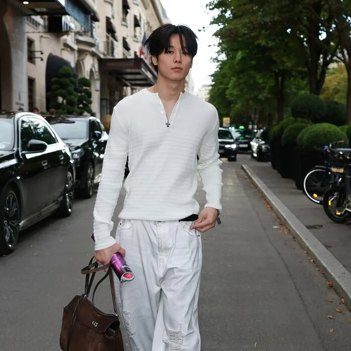 Latest photo of Juyeon (THE BOYZ)