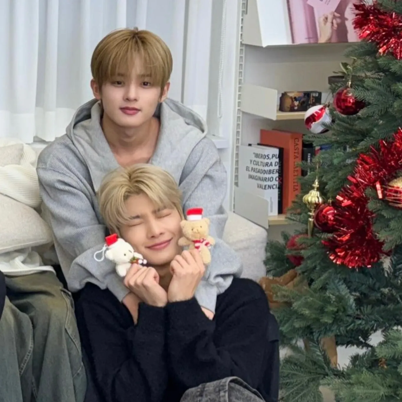 K-POP posts beloved by YOUNITE fans