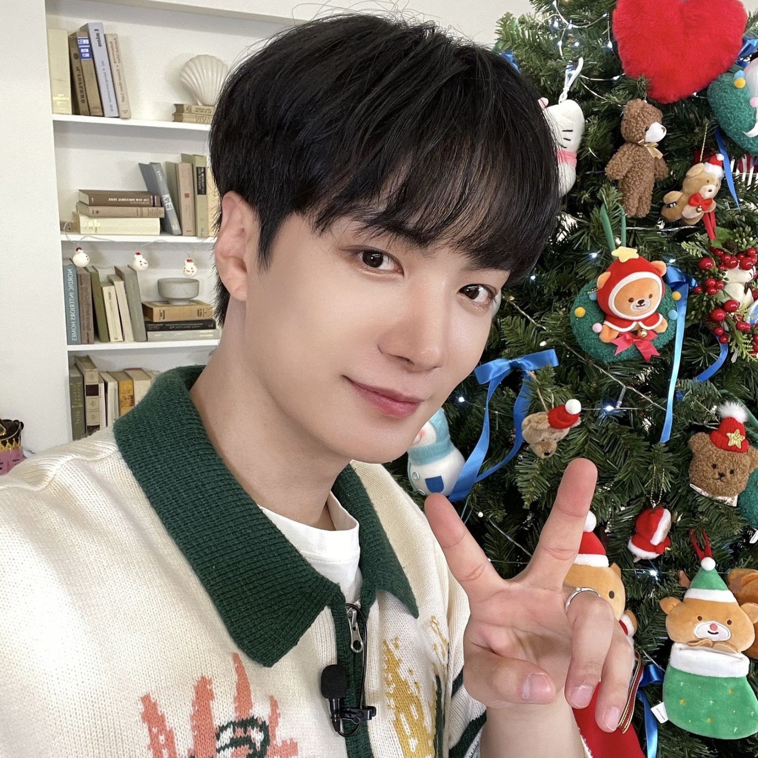 Recent activity shot of Kim Jonghyeon