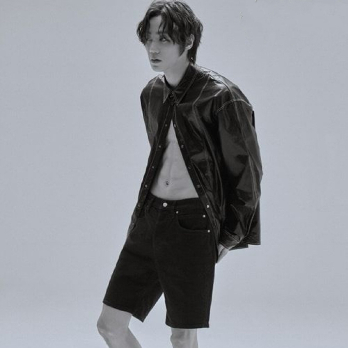 Recent activity shot of Lee Junyoung