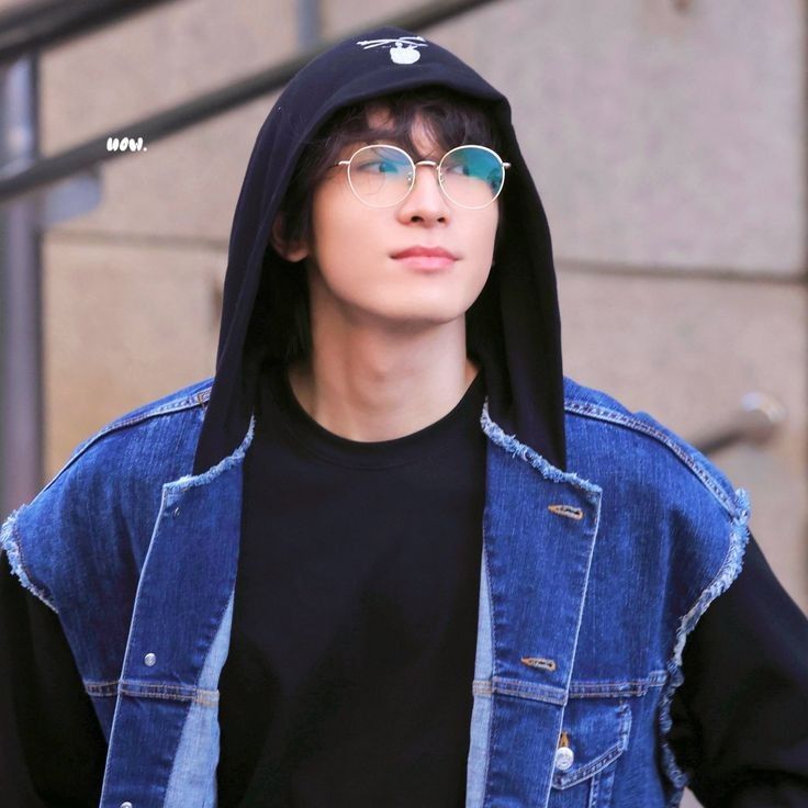 Behind-the-scenes cut of Wonwoo (SEVENTEEN)