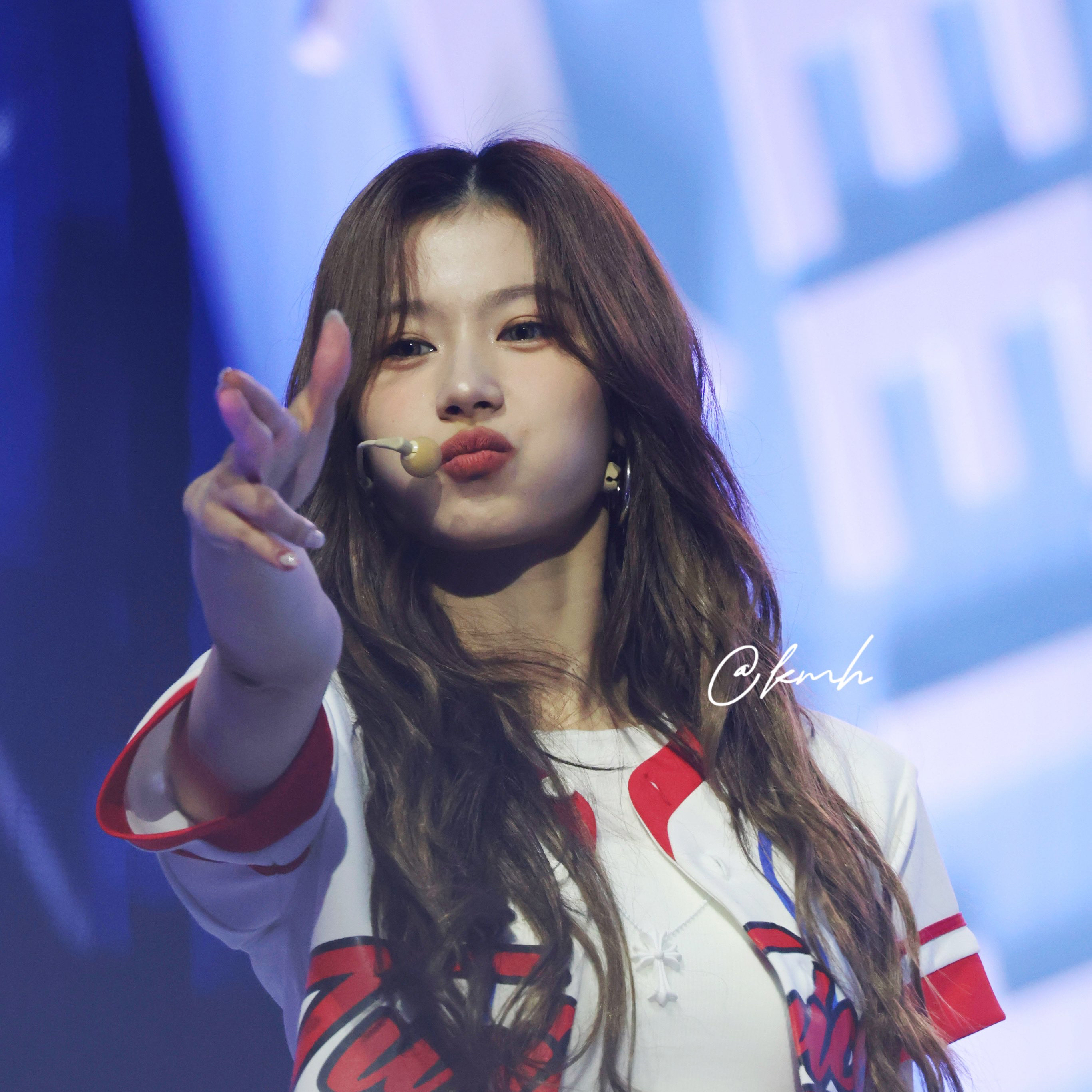Sana (TWICE)的幕后花絮