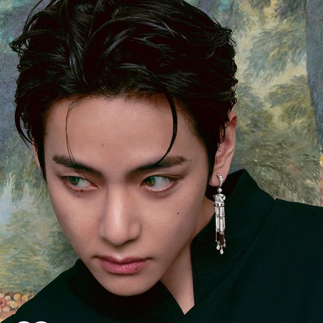 뷔 (방탄소년단)의 비하인드 컷