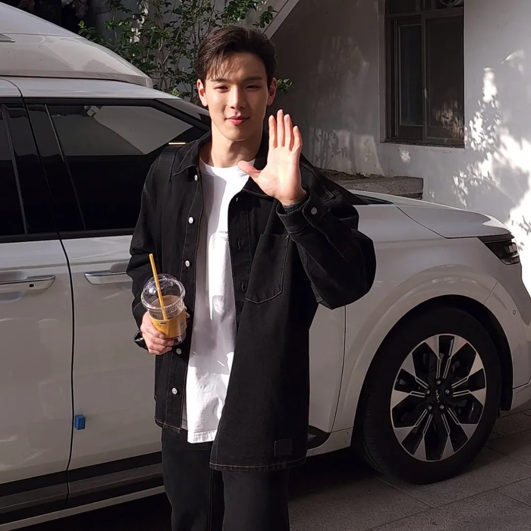 셔누 (몬스타엑스) 팬이 찍은 순간