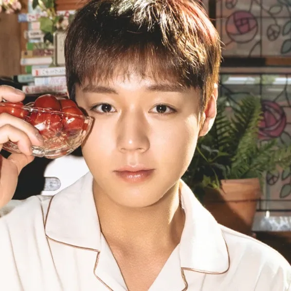 박지훈의 비하인드 컷