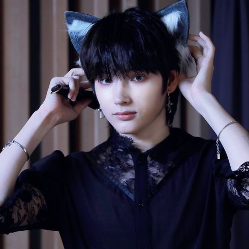 Behind-the-scenes cut of HueningKai (TOMORROW X TOGETHER)