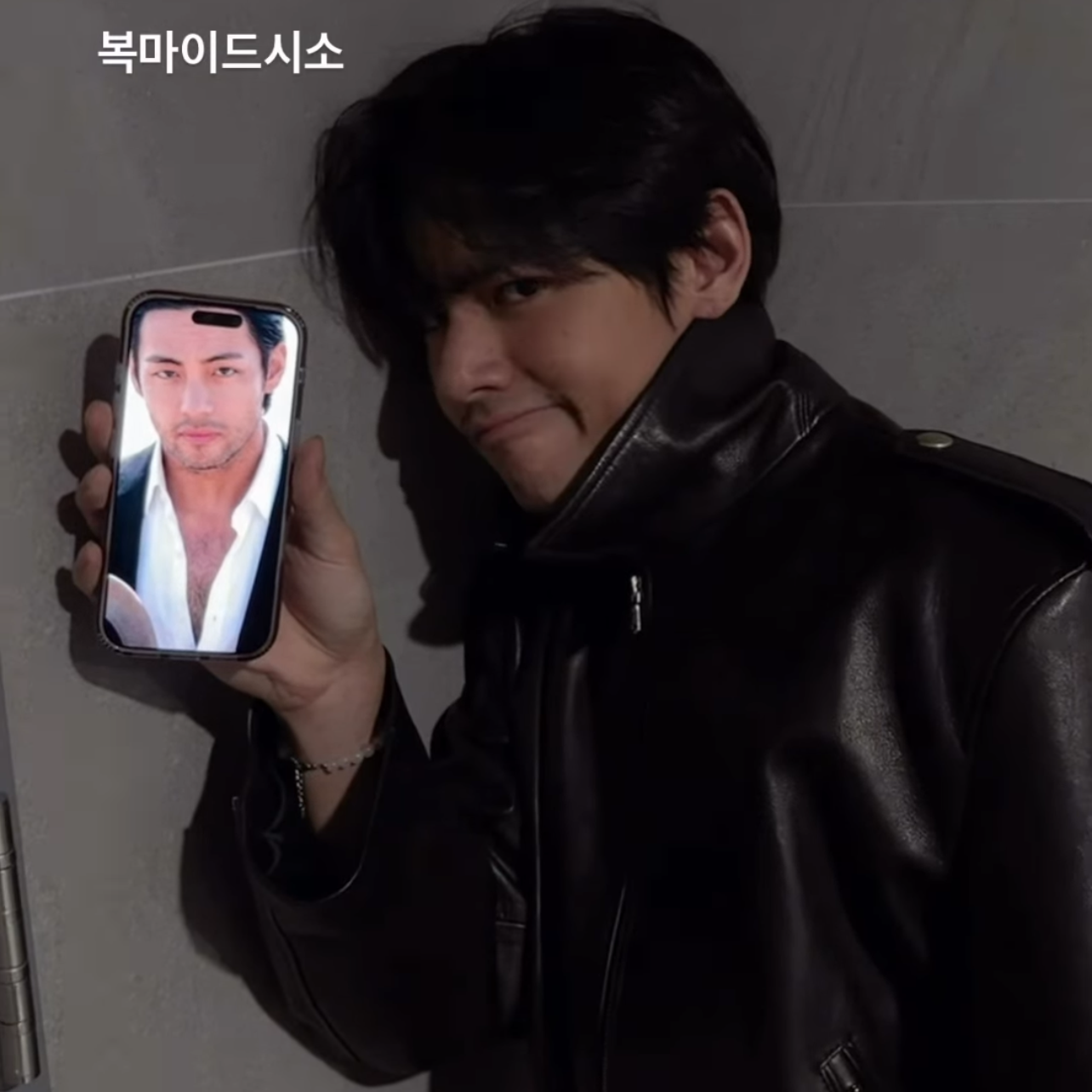 뷔 (방탄소년단)의 최신 사진