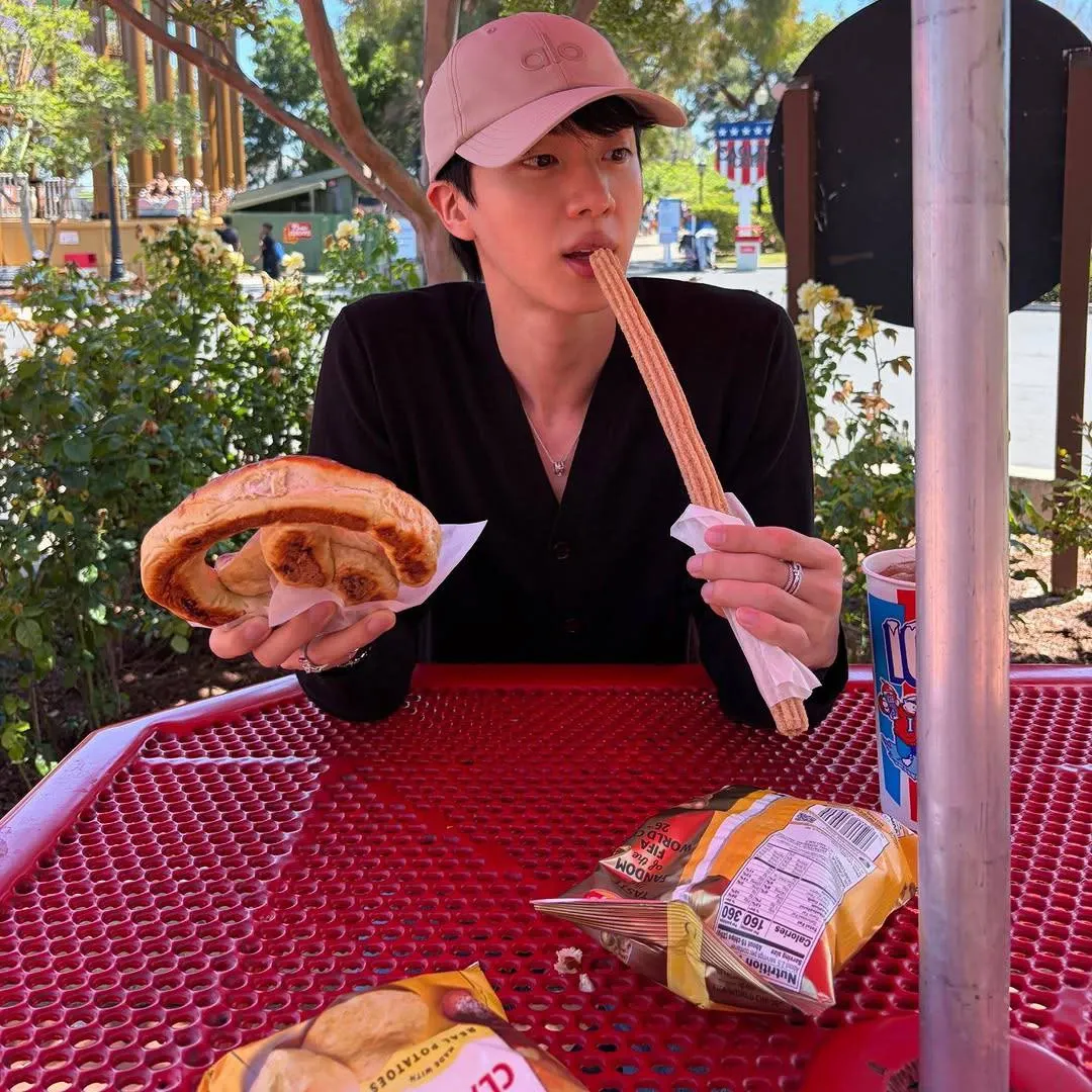 Latest photo of Jin (BTS)