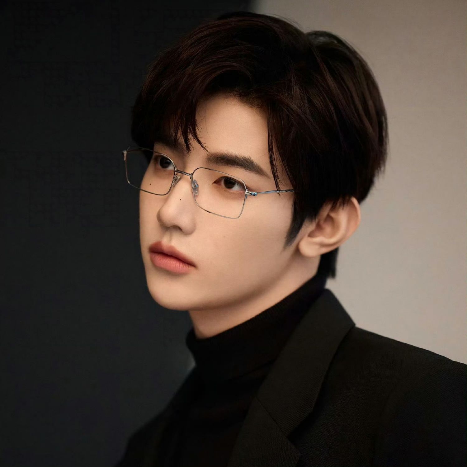 A moment captured by Zhang Hao (ZEROBASEONE)'s fan